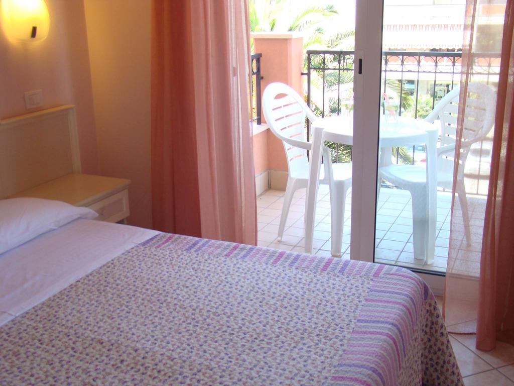 Il Casale Apart otel Martinsicuro Dış mekan fotoğraf